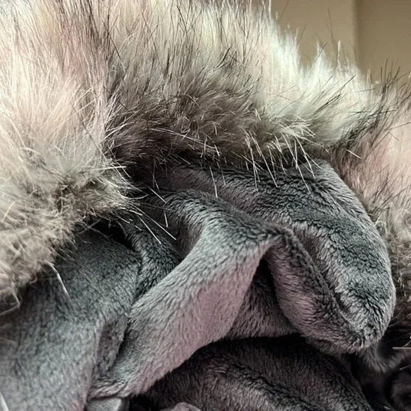 WOMENS INTL DETAILS BLACK JACKET WITH FAUX FUR LARGE & X-LARGE NEW WITH TAGS - Picture 7 of 9